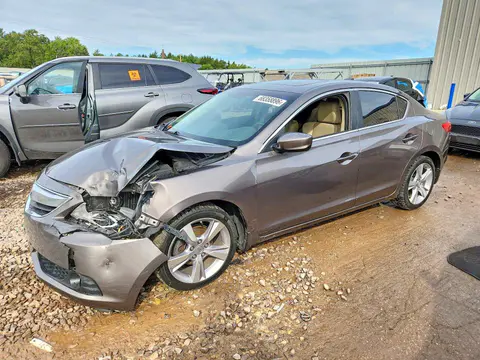 19VDE1F53DE009115 — 2013 Acura ILX, Передняя часть (Front End), фото до ремонта