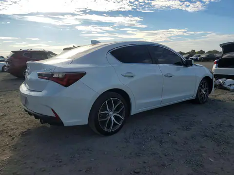 19UDE2F76KA004930 — 2019 Acura ILX, фото 3 с аукциона Copart 13.10.2026, Передняя часть