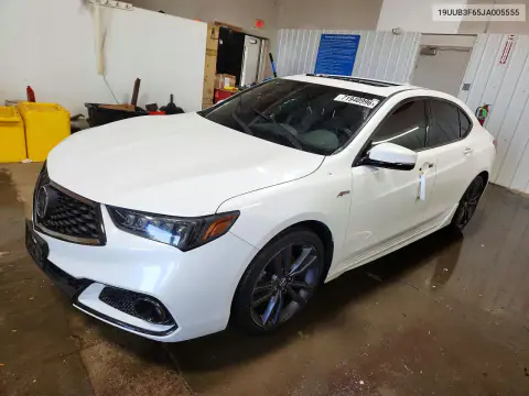 19UUB3F65JA005555 — 2018 Acura TLX, Вандализм, фото до ремонта