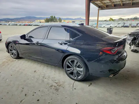 2022 Acura TLX VIN 19UUB6F52NA001798 фото 2