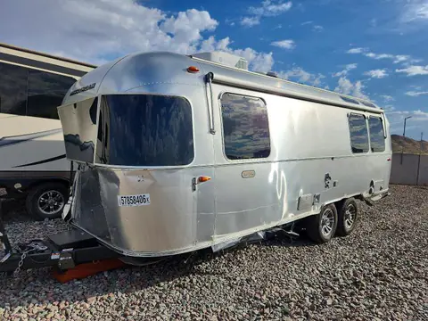 2024 Airstream Unknown VIN 1STJVYJ28RJ569692 фото 2