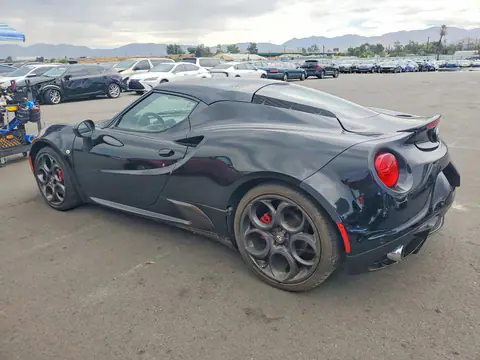 ZARBAAA40FM160416 — 2015 Alfa Romeo 4C, фото 2 с аукциона Copart 30.09.2026, Механические повреждения