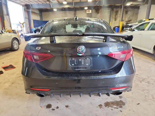 2017 ALFA ROMEO GIULIA VIN ZARFAEEN5H7534905 фото 6