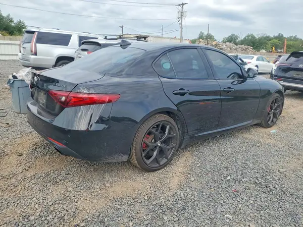 ZARFANAN0L7629323 — 2020 Alfa Romeo Giulia, фото 3 с аукциона Copart, Подтопление