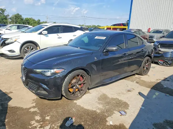 ZARFAMEVXL7641094 — 2020 Alfa Romeo Giulia, Задняя часть (Rear End), фото до ремонта