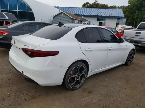 2022 ALFA ROMEO GIULIA VIN ZARFANBN9N7660510 фото 3