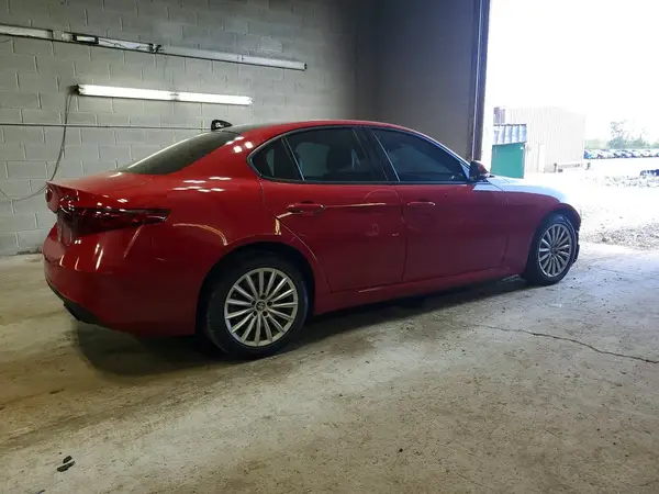 ZARFANAN5P7672934 — 2023 Alfa Romeo Giulia, фото 3 с аукциона Copart, Передняя часть