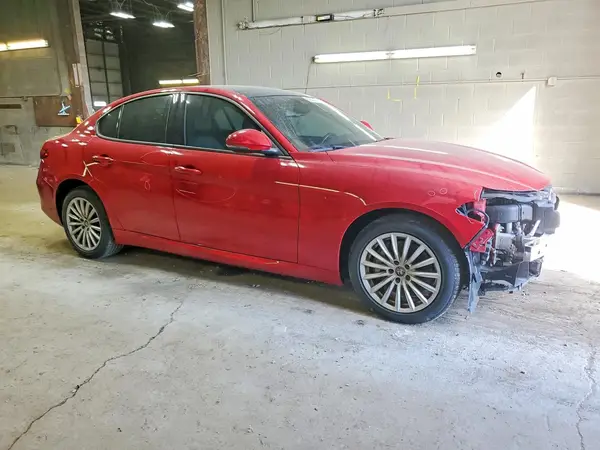 ZARFANAN5P7672934 — 2023 Alfa Romeo Giulia, фото 4 с аукциона Copart, Передняя часть