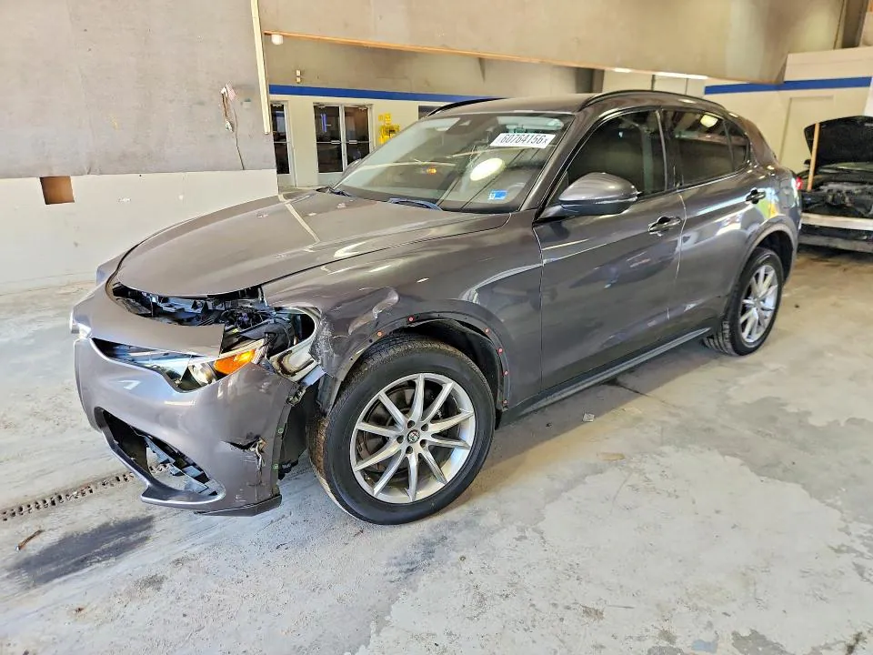 2018 ALFA ROMEO STELVIO VIN ZASFAKPN5J7B68561 фото 1
