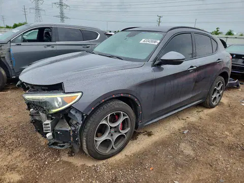 ZASFAKPN0J7C21117 — 2018 Alfa Romeo Stelvio, Передняя часть (Front End), фото до ремонта