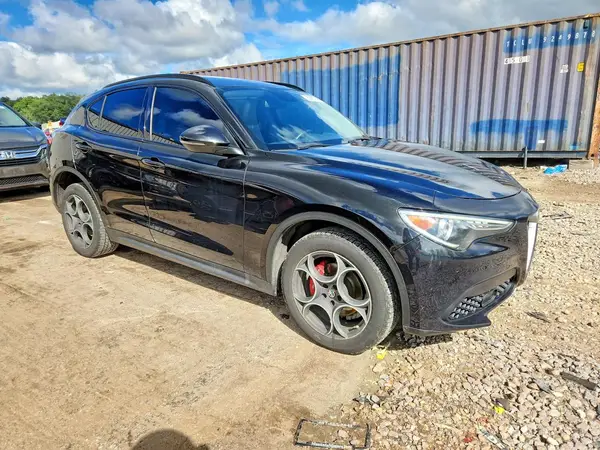 ZASFAKPN2J7B87407 — 2018 Alfa Romeo Stelvio, фото 4 с аукциона Copart 05.10.2026, Боковая часть