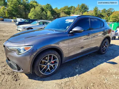 ZASFAKNN5J7B88151 — 2018 Alfa Romeo Stelvio, Вандализм, фото до ремонта