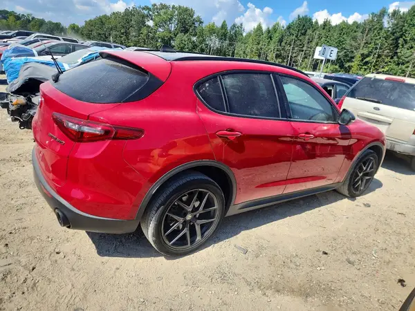 ZASPAKAN5K7C70344 — 2019 Alfa Romeo Stelvio, фото 3 с аукциона Copart 13.10.2026, Подтопление