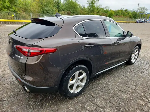 ZASPAKAN3K7C49542 — 2019 Alfa Romeo Stelvio, фото 3 с аукциона Copart 25.09.2026, Механические повреждения