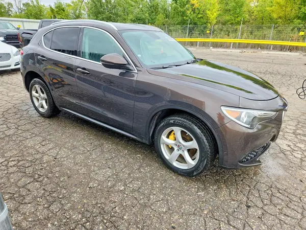 ZASPAKAN3K7C49542 — 2019 Alfa Romeo Stelvio, фото 4 с аукциона Copart 25.09.2026, Механические повреждения
