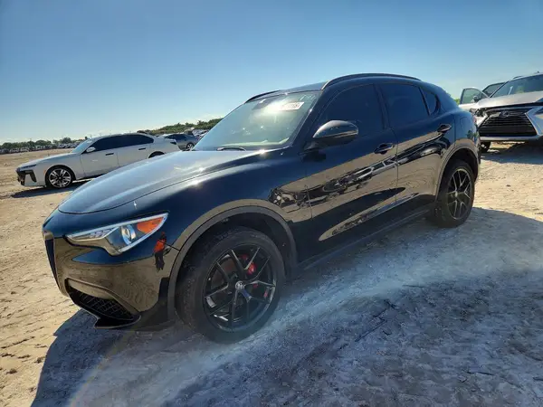 ZASPAJAN9K7C48941 — 2019 Alfa Romeo Stelvio, Мелкие вмятины и царапины (Minor Dent/Scratches), фото до ремонта