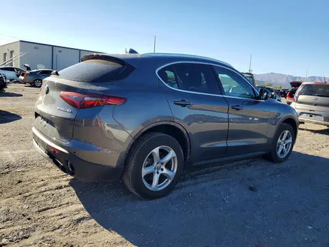 2020 Alfa Romeo Stelvio VIN ZASPAJAN3L7C93049 фото 3