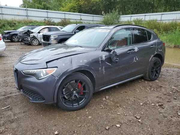 ZASPAKBN6M7D15650 — 2021 Alfa Romeo Stelvio, Повреждения со всех сторон (All Over), фото до ремонта