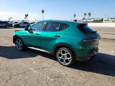 2024 Alfa Romeo Tonale VIN ZASPATDW0R3060288 фото 2