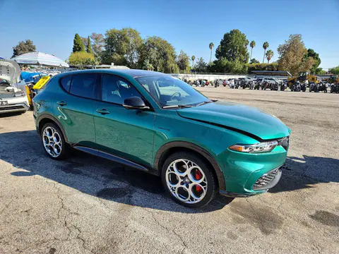 2024 Alfa Romeo Tonale VIN ZASPATDW0R3060288 фото 4