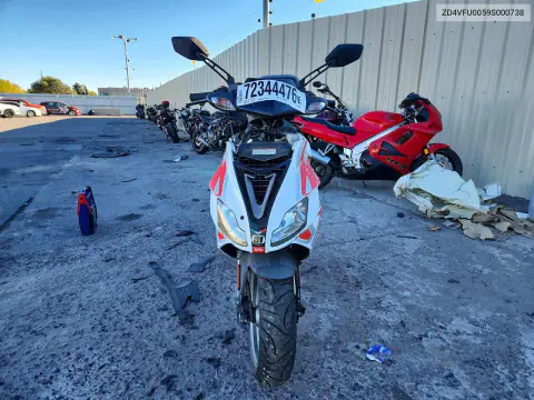 2009 Aprilia Sr50 R-Factory VIN ZD4VFU0059S000738 фото 2