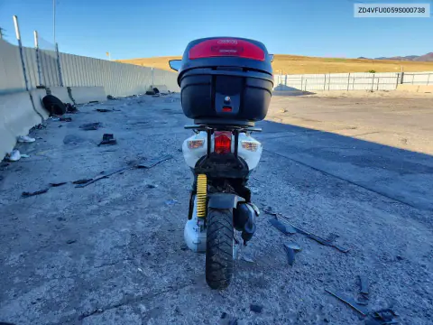 2009 Aprilia Sr50 R-Factory VIN ZD4VFU0059S000738 фото 4
