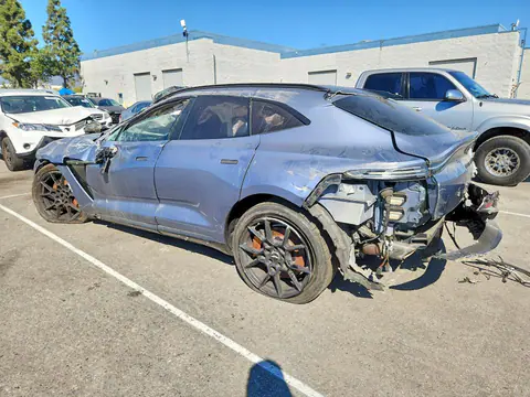 2021 Aston Martin DBX VIN SCFVUJAW2MTV02971 фото 2