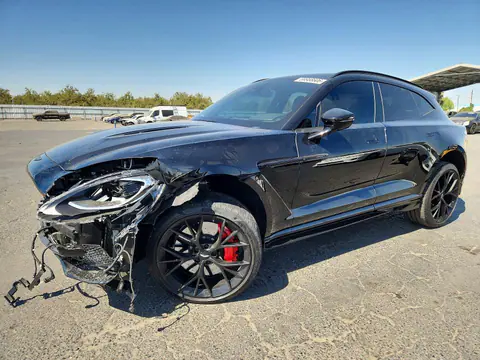 SD7VUJDW3STV11976 — 2025 Aston Martin DBX, Передняя часть (Front End), фото до ремонта