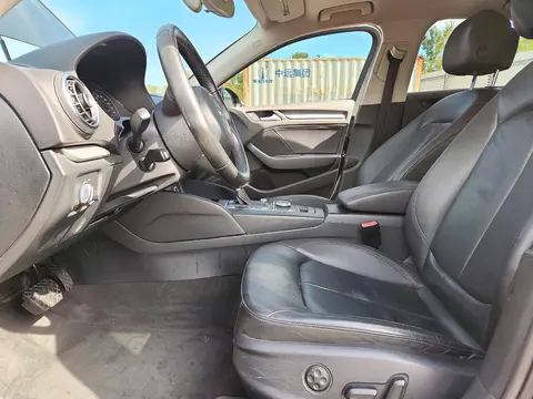 2015 Audi A3 Premium VIN WAUBFGFF7F1011556 фото 7