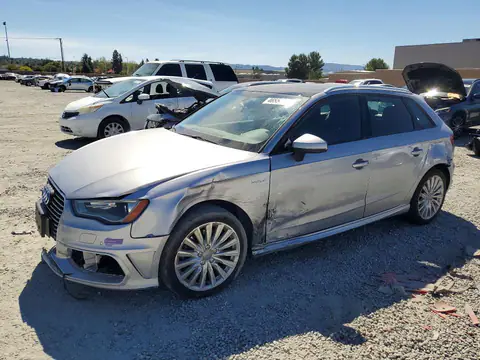 WAUUPBFF2GA086224 — 2016 Audi A3, Боковая часть (Side), фото до ремонта