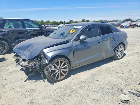 WAUA7GFF4G1070011 — 2016 Audi A3, Передняя часть (Front End), фото до ремонта