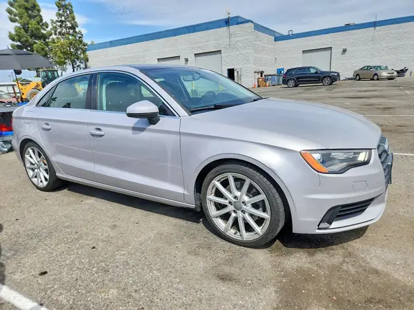 WAUE8GFF0G1014694 — 2016 Audi A3, фото 4 с аукциона Copart 29.09.2026, Механические повреждения