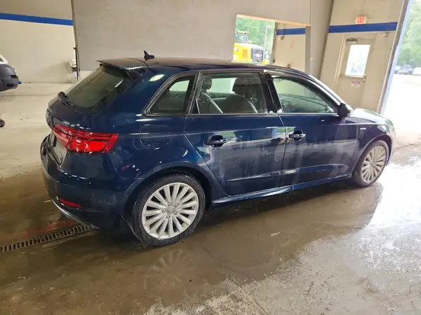 WAUUPBFF9HA119530 — 2017 Audi A3, фото 3 с аукциона Copart 01.10.2026, Передняя часть
