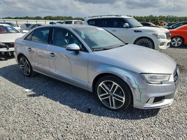 2017 AUDI A3 VIN WAUAUGFF1H1067447 фото 4