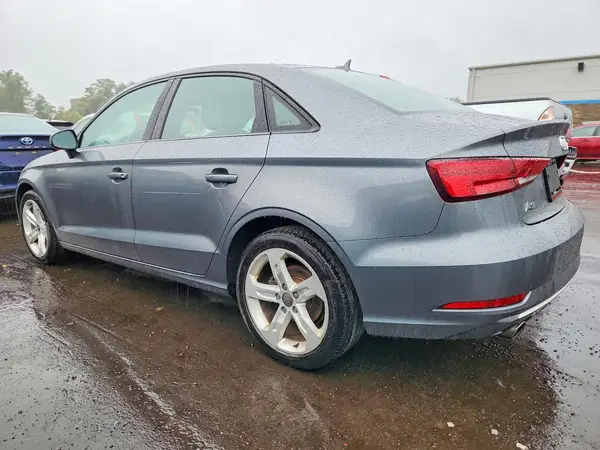 WAUB8GFF6H1041760 — 2017 Audi A3, фото 2 с аукциона Copart 02.10.2026, Подтопление