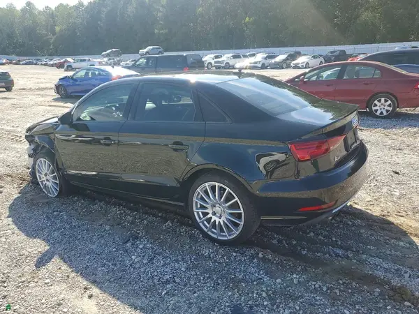 WAUAUGFFXH1048024 — 2017 Audi A3, фото 2 с аукциона Copart, Передняя часть