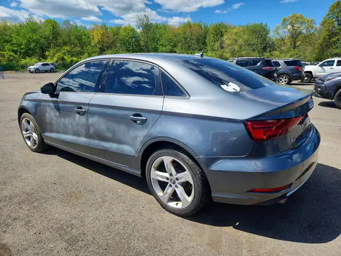 2018 Audi A3 VIN WAUB8GFF2J1044208 фото 2
