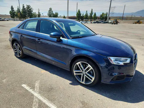 2018 Audi A3 VIN WAUAUGFF6J1010263 фото 4