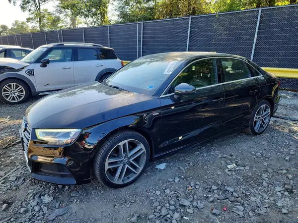 WAUJ8GFF8J1038733 — 2018 Audi A3, Задняя часть (Rear End), фото до ремонта