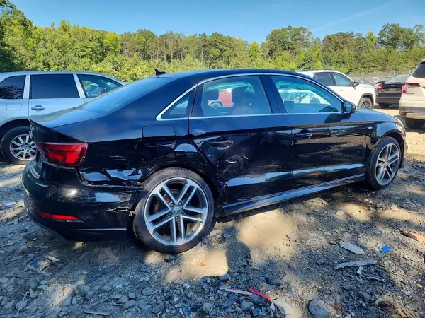 WAUJ8GFF8J1038733 — 2018 Audi A3, фото 3 с аукциона Copart 13.10.2026, Задняя часть