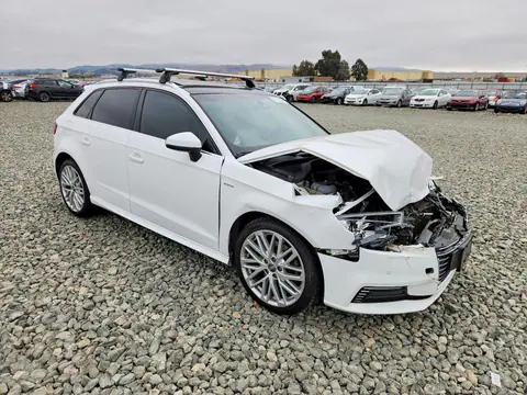 2018 Audi A3 VIN WAUTPBFF2JA068020 фото 4