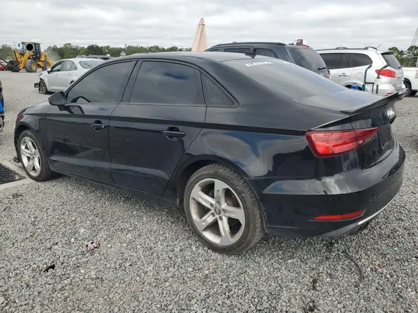 WAUAUHFF5J1056088 — 2018 Audi A3, фото 2 с аукциона Copart 16.10.2026, Передняя часть