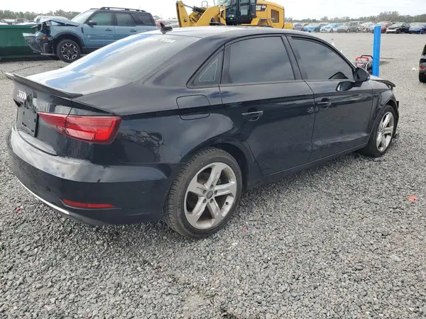WAUAUHFF5J1056088 — 2018 Audi A3, фото 3 с аукциона Copart 16.10.2026, Передняя часть