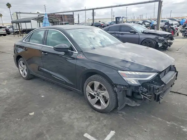 WAUAUDGYXPA073163 — 2023 Audi A3, фото 4 с аукциона Copart, Передняя часть