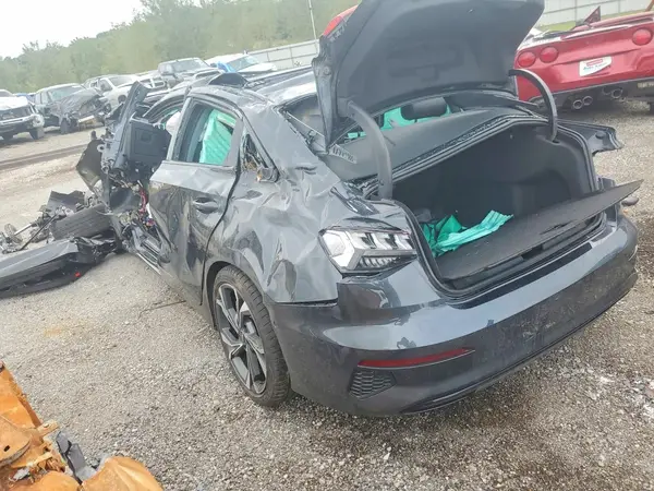 WAUAUDGY0PA102640 — 2023 Audi A3, фото 2 с аукциона Copart, Опрокидывание