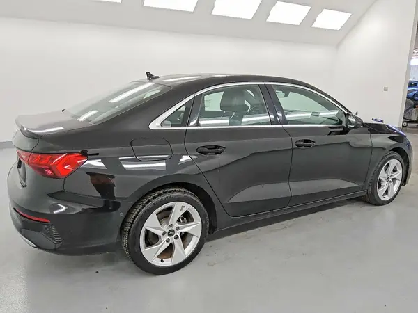 WAUAUDGY1PA037720 — 2023 Audi A3, фото 3 с аукциона Copart 29.09.2026, Естественный износ