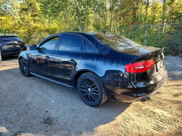 WAUBFCFL8GN018170 — 2016 Audi A4, фото 2 с аукциона Copart 06.10.2026, Подтопление