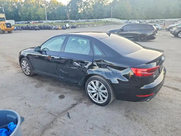 WAUANAF4XHN047585 — 2017 Audi A4, фото 2 с аукциона Copart 29.09.2026, Задняя часть