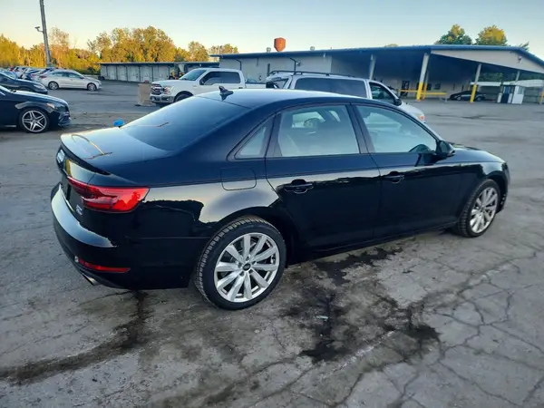 WAUANAF4XHN047585 — 2017 Audi A4, фото 3 с аукциона Copart 29.09.2026, Задняя часть