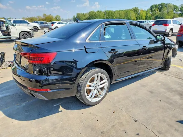 WAUDNAF43HN052480 — 2017 Audi A4, фото 3 с аукциона Copart, Передняя часть